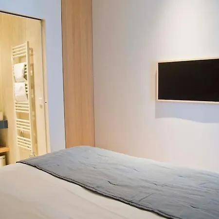 Apartment Margot - Luxury 2br Mouffetard Historic Heights