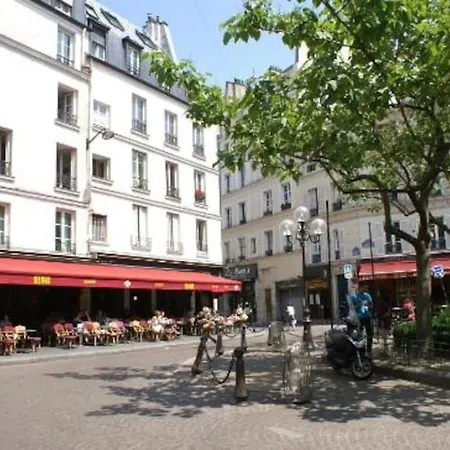 Apartment Margot - Luxury 2br Mouffetard Historic Heights Paris